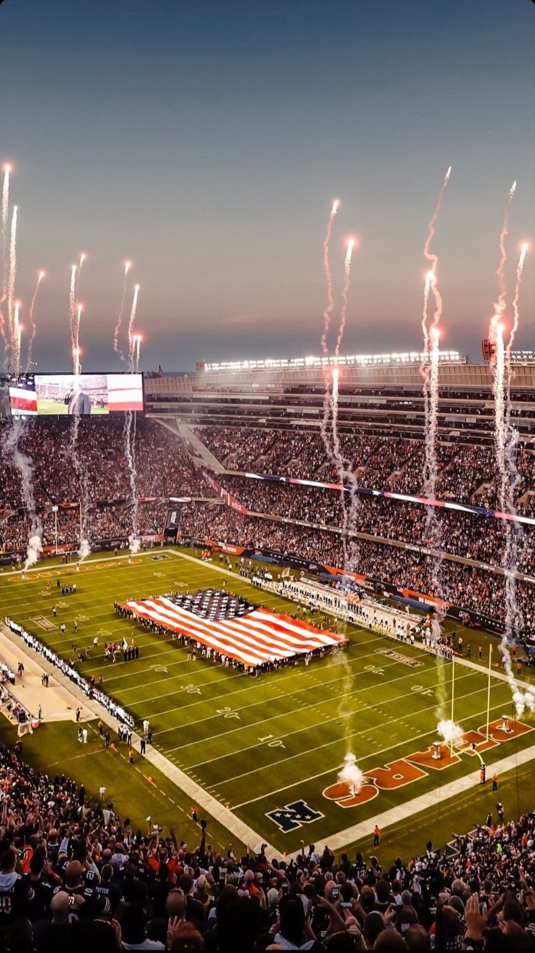 Top 10 NFL Tailgates Worth Traveling For 🏈