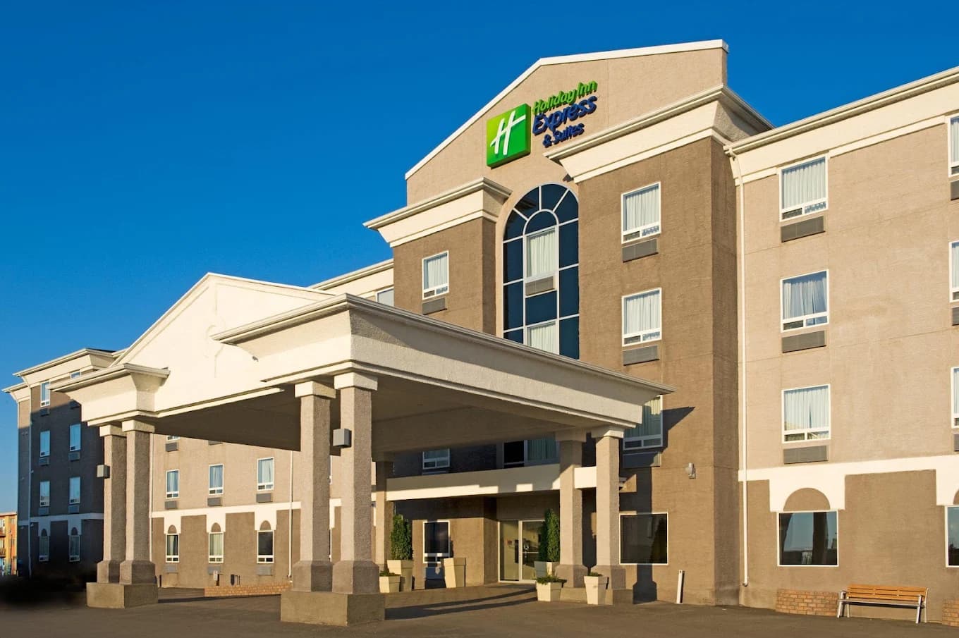 Holiday Inn Express & Suites Regina-South